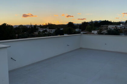 f0b047335fd00ae60c165bfdb43ebaa4 - 13