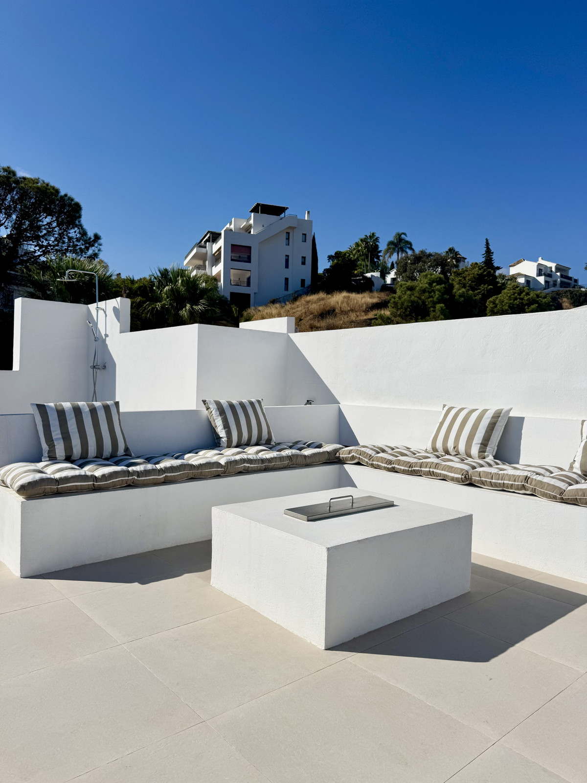 f152cb46d0daa9ef3c643cc85e8c7263 - 38