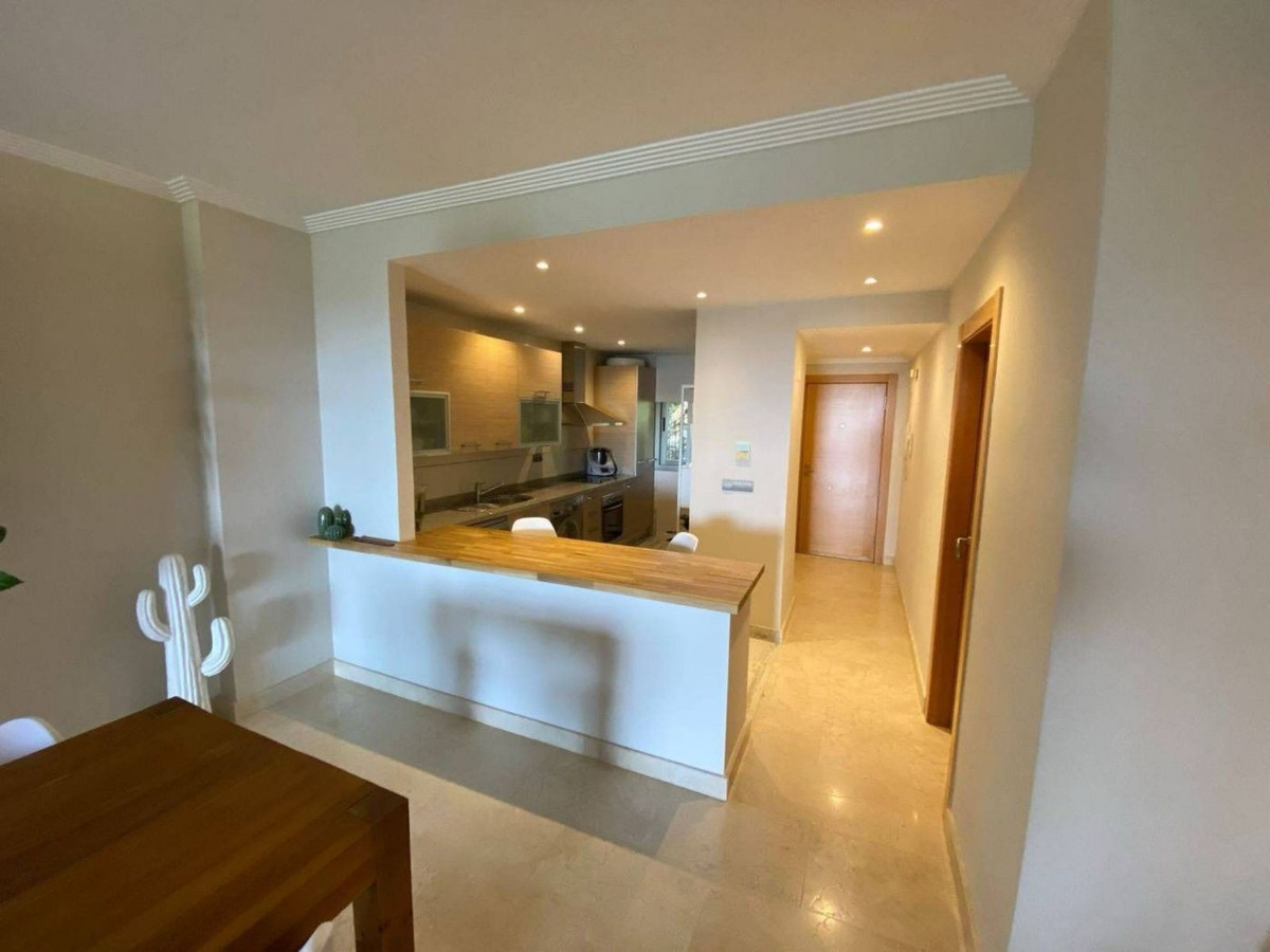 f15e270f794a44e2f96b957063c31ca2 - 3