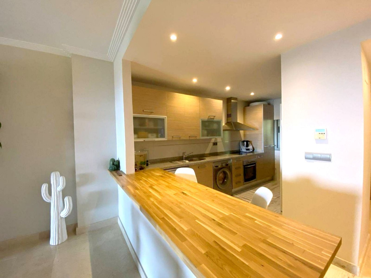 f15e270f794a44e2f96b957063c31ca2 - 4