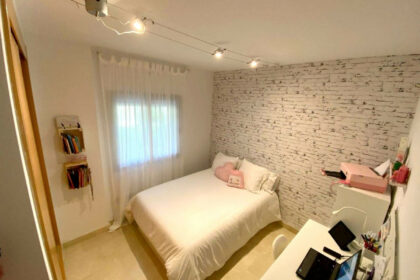 f15e270f794a44e2f96b957063c31ca2 - 5