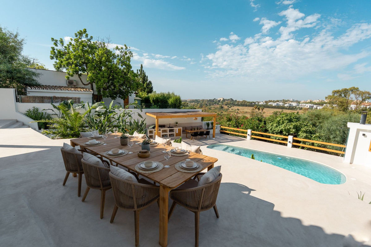 f19fe02e998ad256197fe69e803d202f - 9