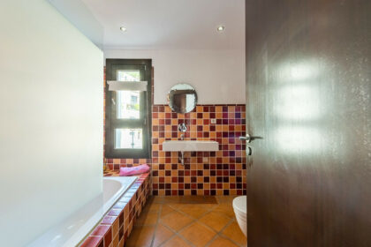 f1ba562ac071fdfcabd5e751407e9709 - 18