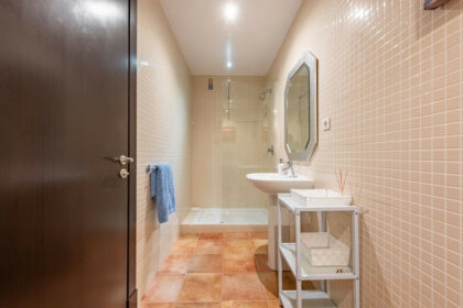 f1ba562ac071fdfcabd5e751407e9709 - 22