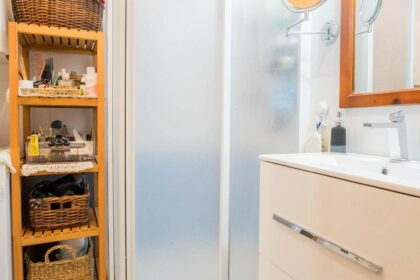 f1c659333203fa1ab8f9b38d9a51bb81 - 12