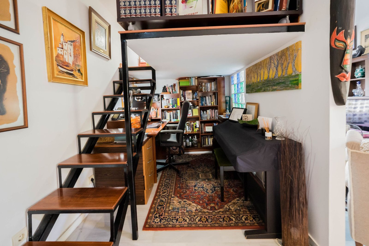 f1c659333203fa1ab8f9b38d9a51bb81 - 4