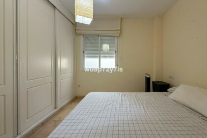 f1e7c14918503be8b437e0321c22df49 - 11