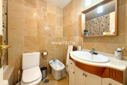 f1e7c14918503be8b437e0321c22df49 - 12