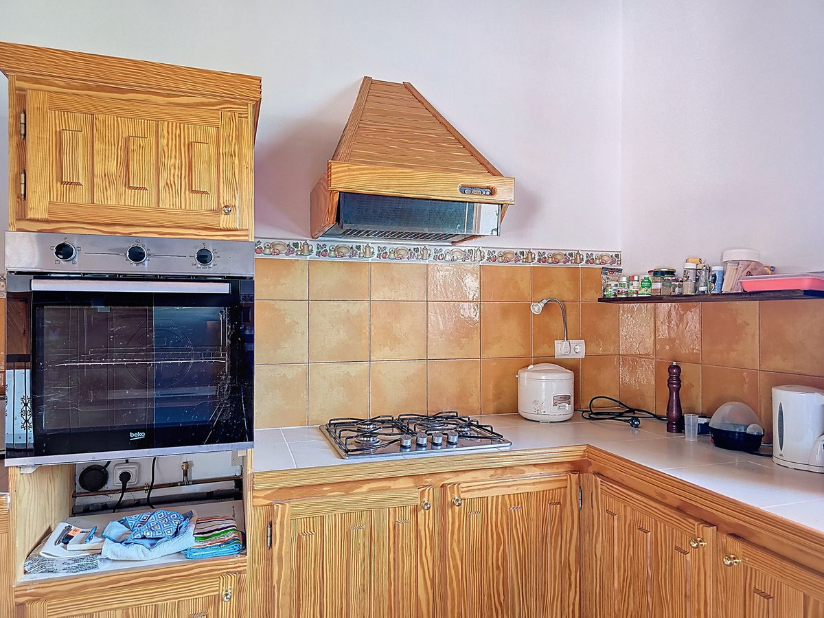 f21fbde4dc7c928429a8dfbba39157a2 - 14