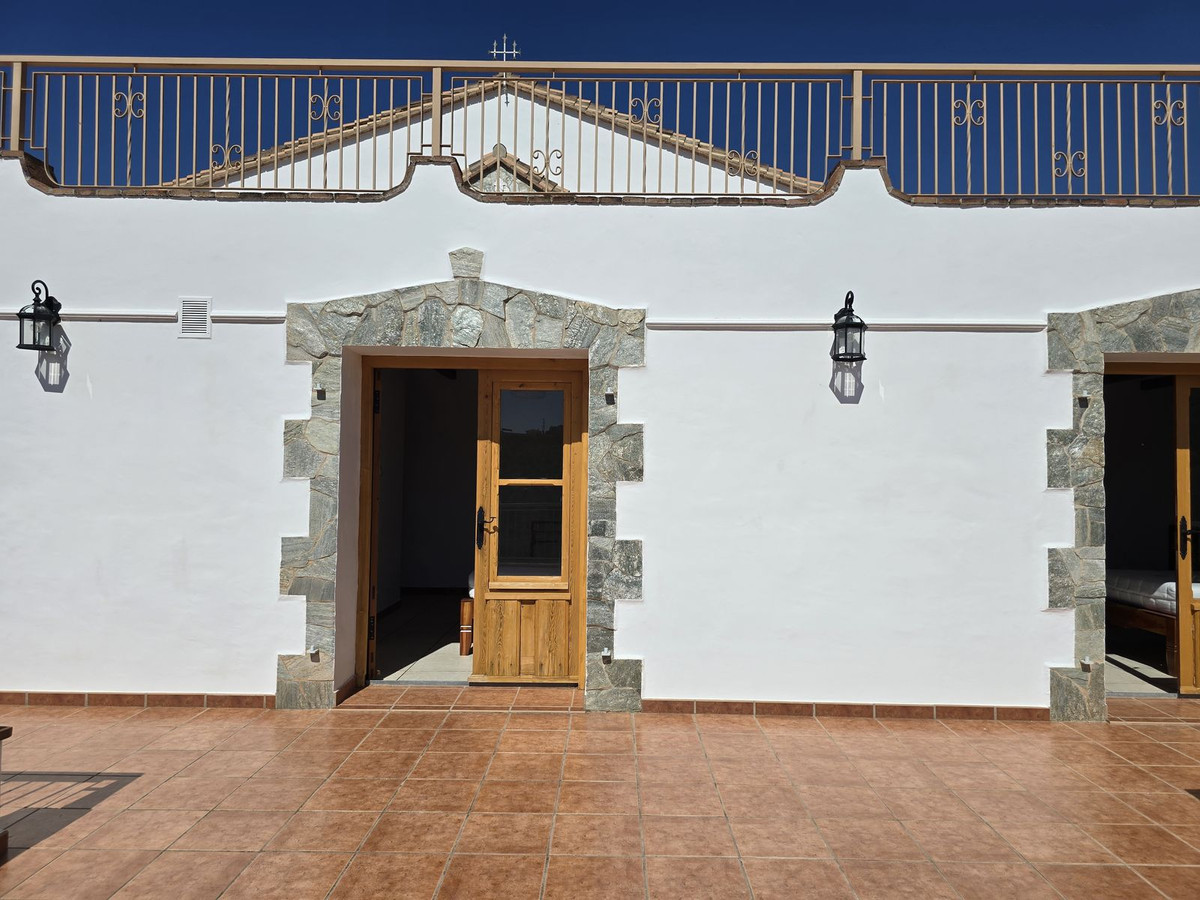 f21fbde4dc7c928429a8dfbba39157a2 - 20