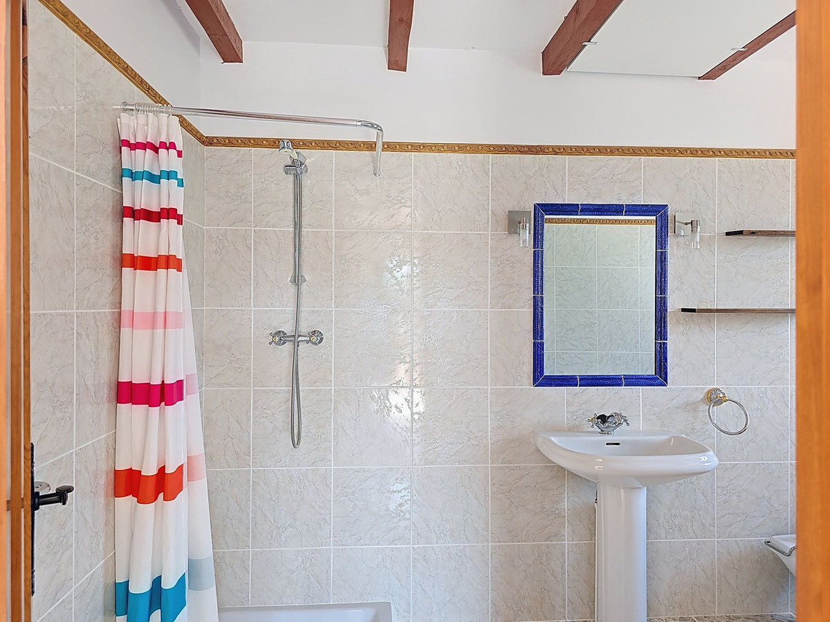 f21fbde4dc7c928429a8dfbba39157a2 - 25