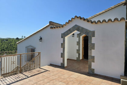 f21fbde4dc7c928429a8dfbba39157a2 - 3