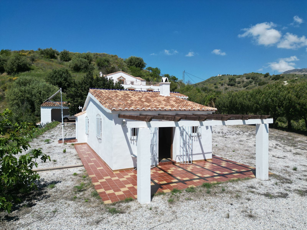 f21fbde4dc7c928429a8dfbba39157a2 - 42