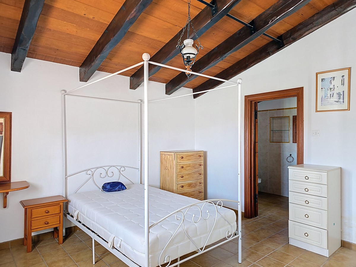 f21fbde4dc7c928429a8dfbba39157a2 - 47