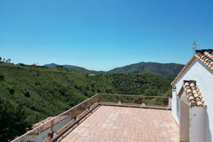 f21fbde4dc7c928429a8dfbba39157a2 - 51