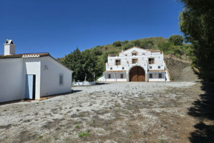 f21fbde4dc7c928429a8dfbba39157a2 - 52