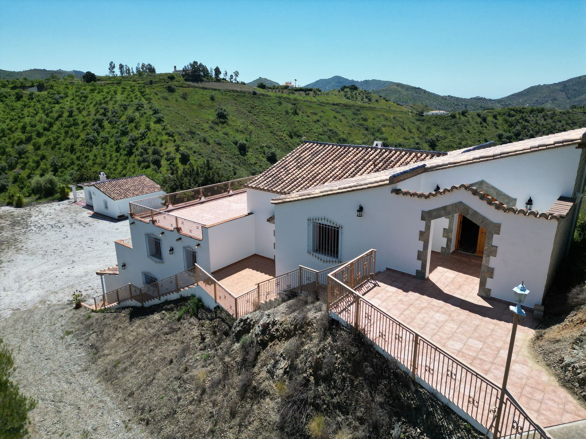 f21fbde4dc7c928429a8dfbba39157a2 - 56