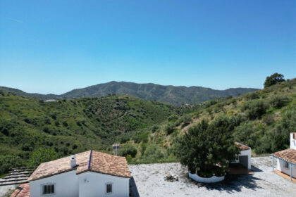 f21fbde4dc7c928429a8dfbba39157a2 - 57