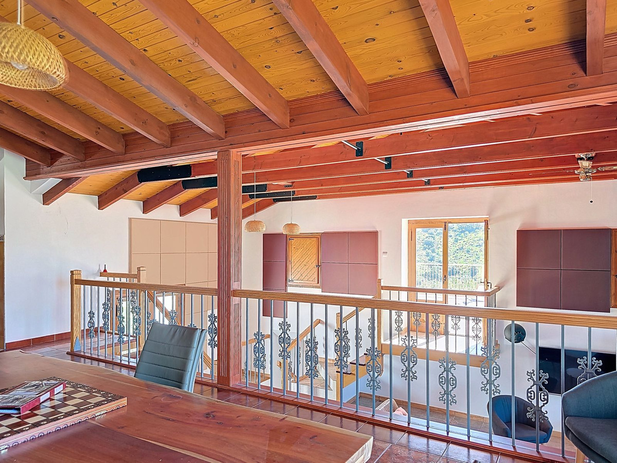 f21fbde4dc7c928429a8dfbba39157a2 - 9