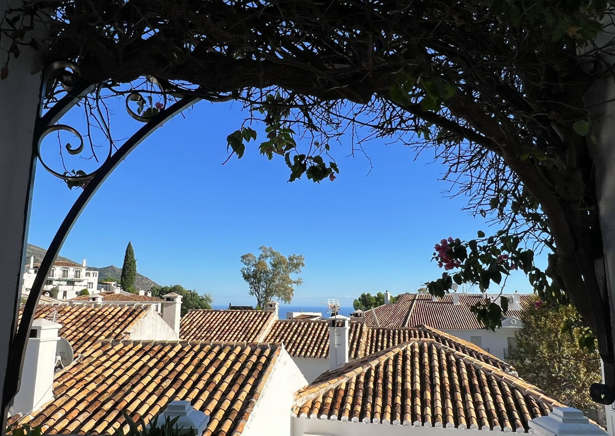 f280ca90c86b550a6f8521acdf17167d - 25