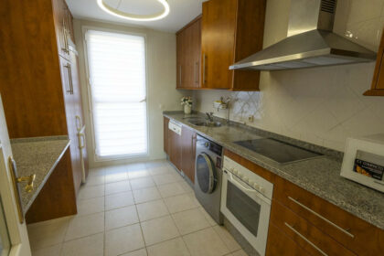 f2ed214f18346620560a5074709a4ec3 - 11