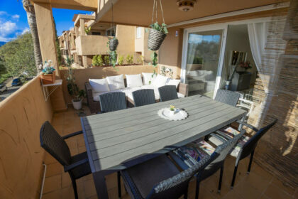 f2ed214f18346620560a5074709a4ec3 - 14