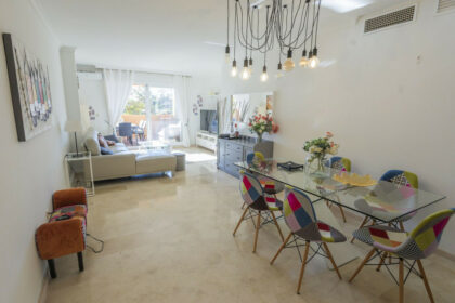 f2ed214f18346620560a5074709a4ec3 - 5