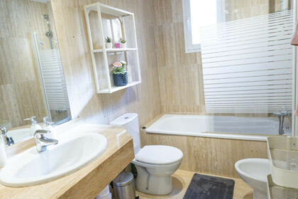 f2ed214f18346620560a5074709a4ec3 - 8