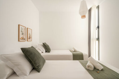 f34b42317149643b6cfda29072329d4a - 13