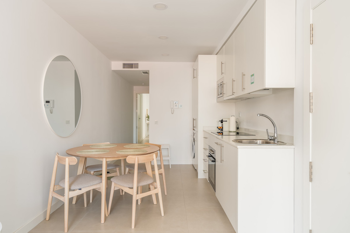 f34b42317149643b6cfda29072329d4a - 8