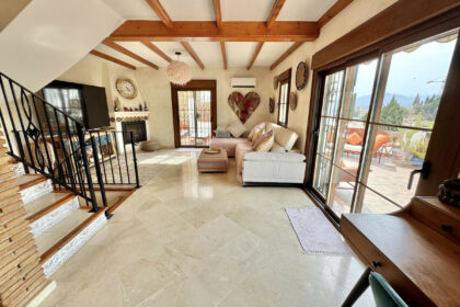 f3e33c222b21c83e271fb6b6afd15db1 - 13