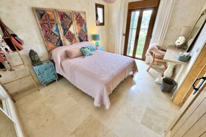 f3e33c222b21c83e271fb6b6afd15db1 - 17