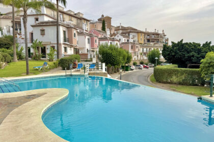 f3e33c222b21c83e271fb6b6afd15db1 - 2