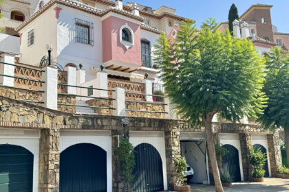 f3e33c222b21c83e271fb6b6afd15db1 - 22