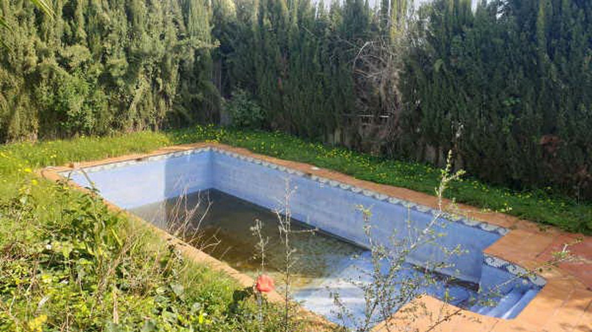 f3ea0527a2110b7682636362b2818526 - 14