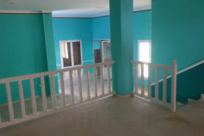 f3ea0527a2110b7682636362b2818526 - 18