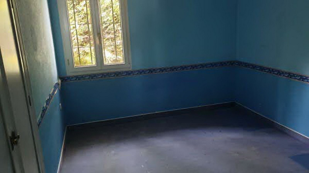 f3ea0527a2110b7682636362b2818526 - 21