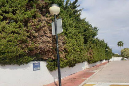 f3ea0527a2110b7682636362b2818526 - 28