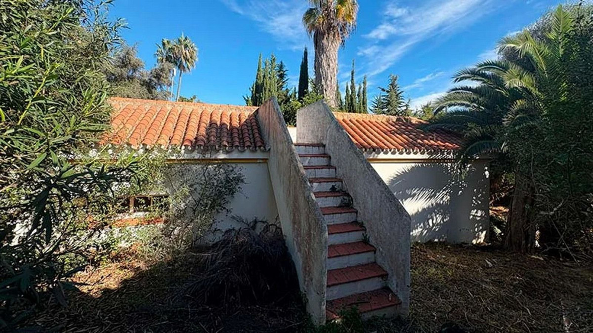 f3ea0527a2110b7682636362b2818526 - 4