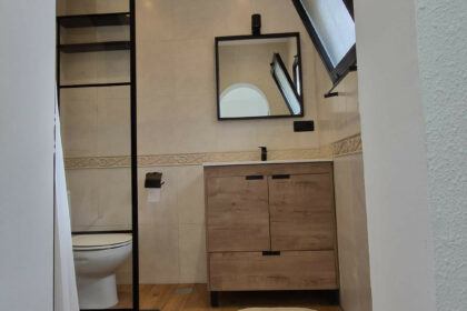 f497b3ab5e7f51e4334168555223afce - 15