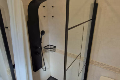 f497b3ab5e7f51e4334168555223afce - 16