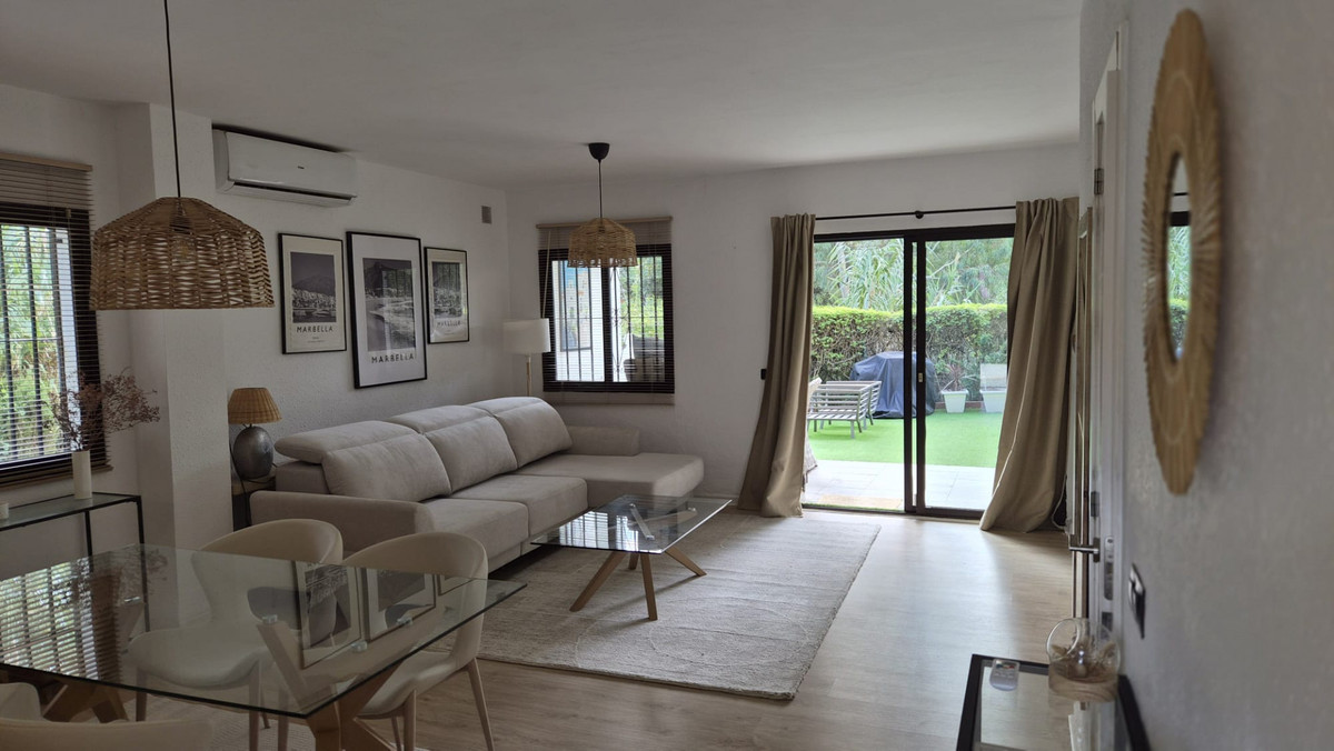 f497b3ab5e7f51e4334168555223afce - 5