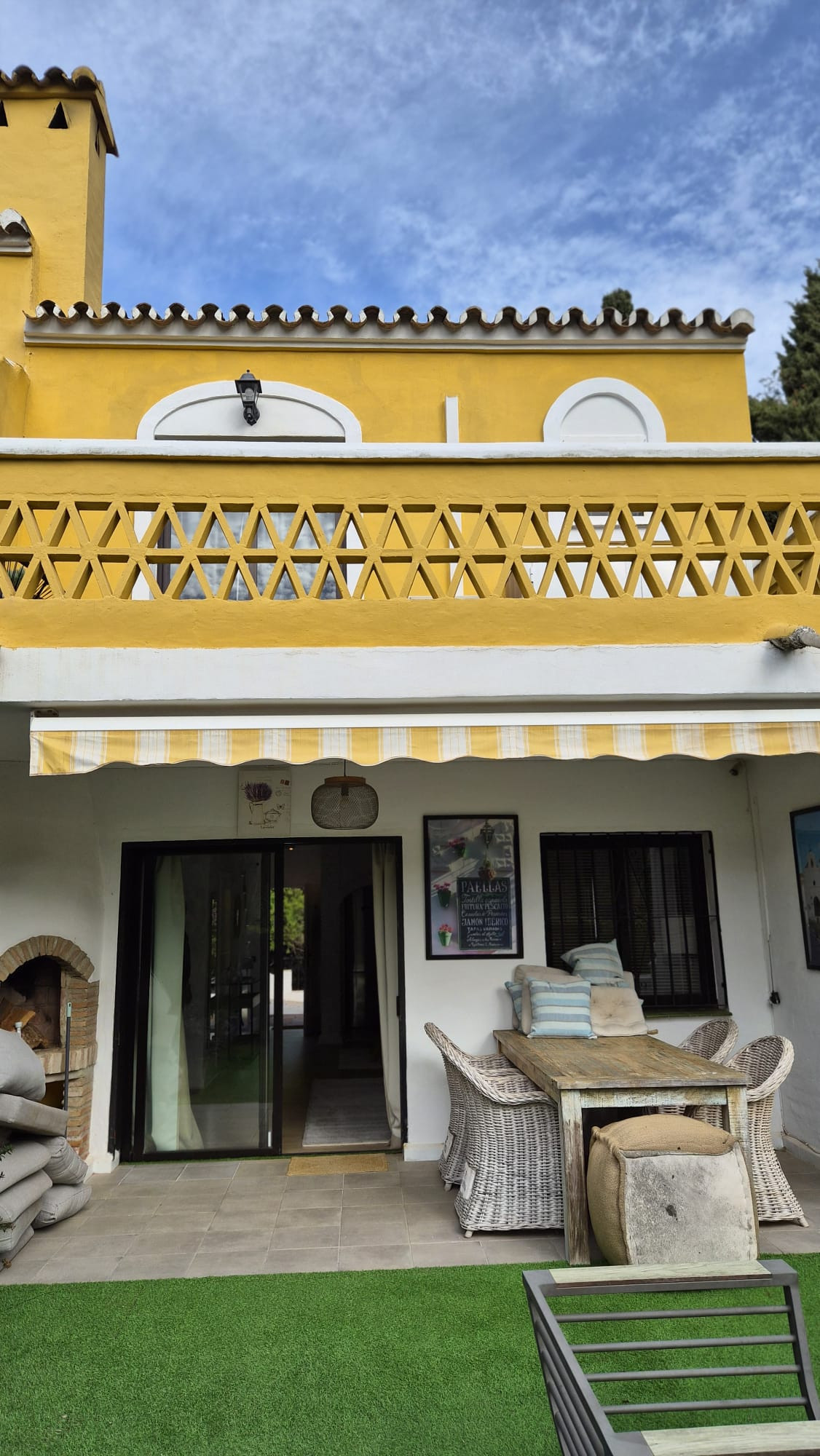 f497b3ab5e7f51e4334168555223afce - 8