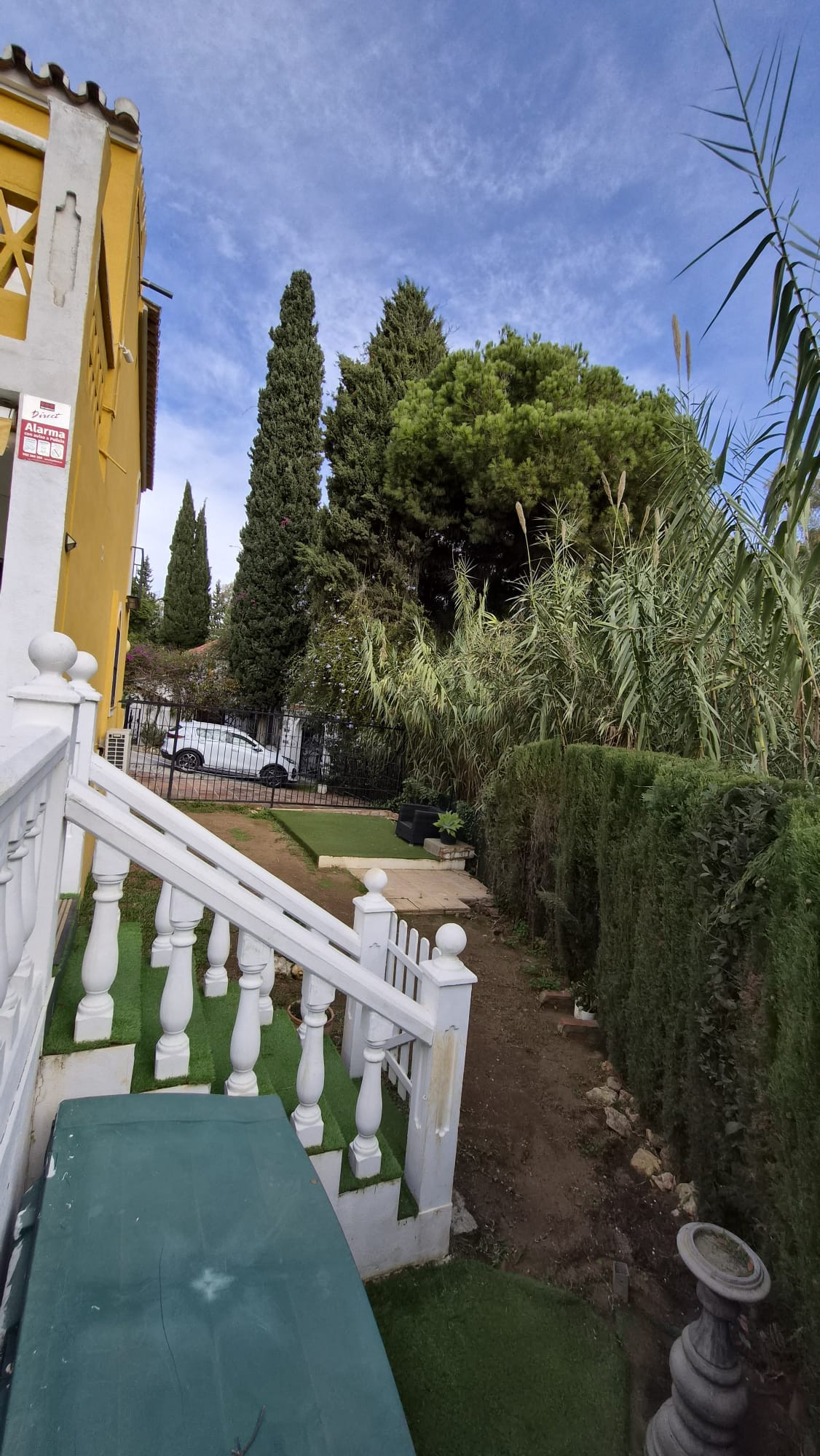 f497b3ab5e7f51e4334168555223afce - 9