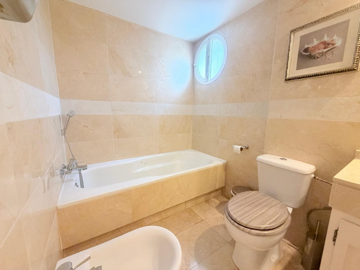 f4eb47103c5659217598dfe252373fc6 - 13