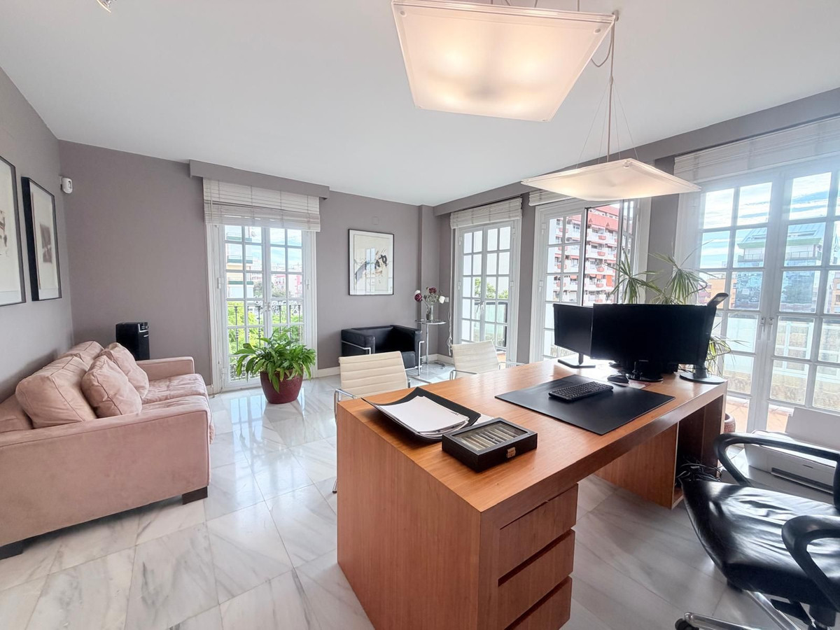 f4eb47103c5659217598dfe252373fc6 - 20