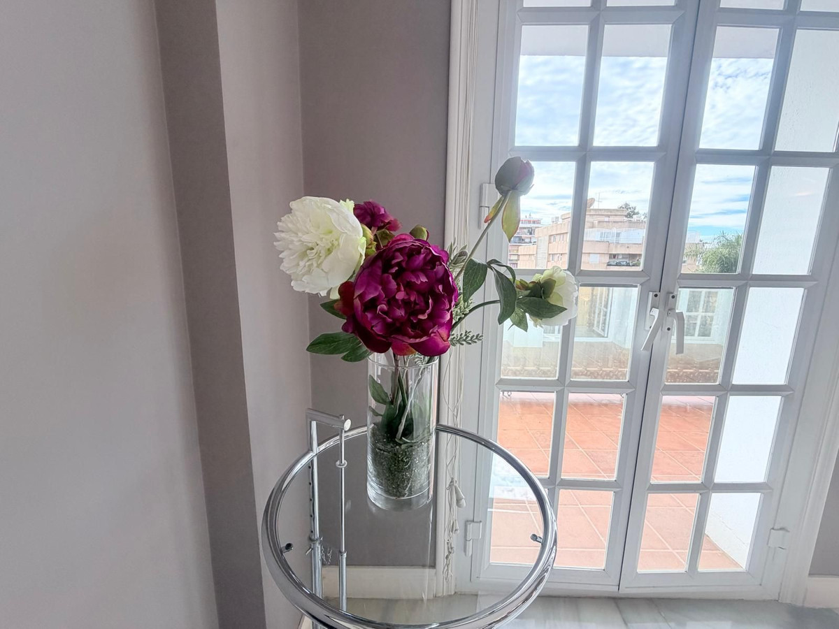 f4eb47103c5659217598dfe252373fc6 - 25