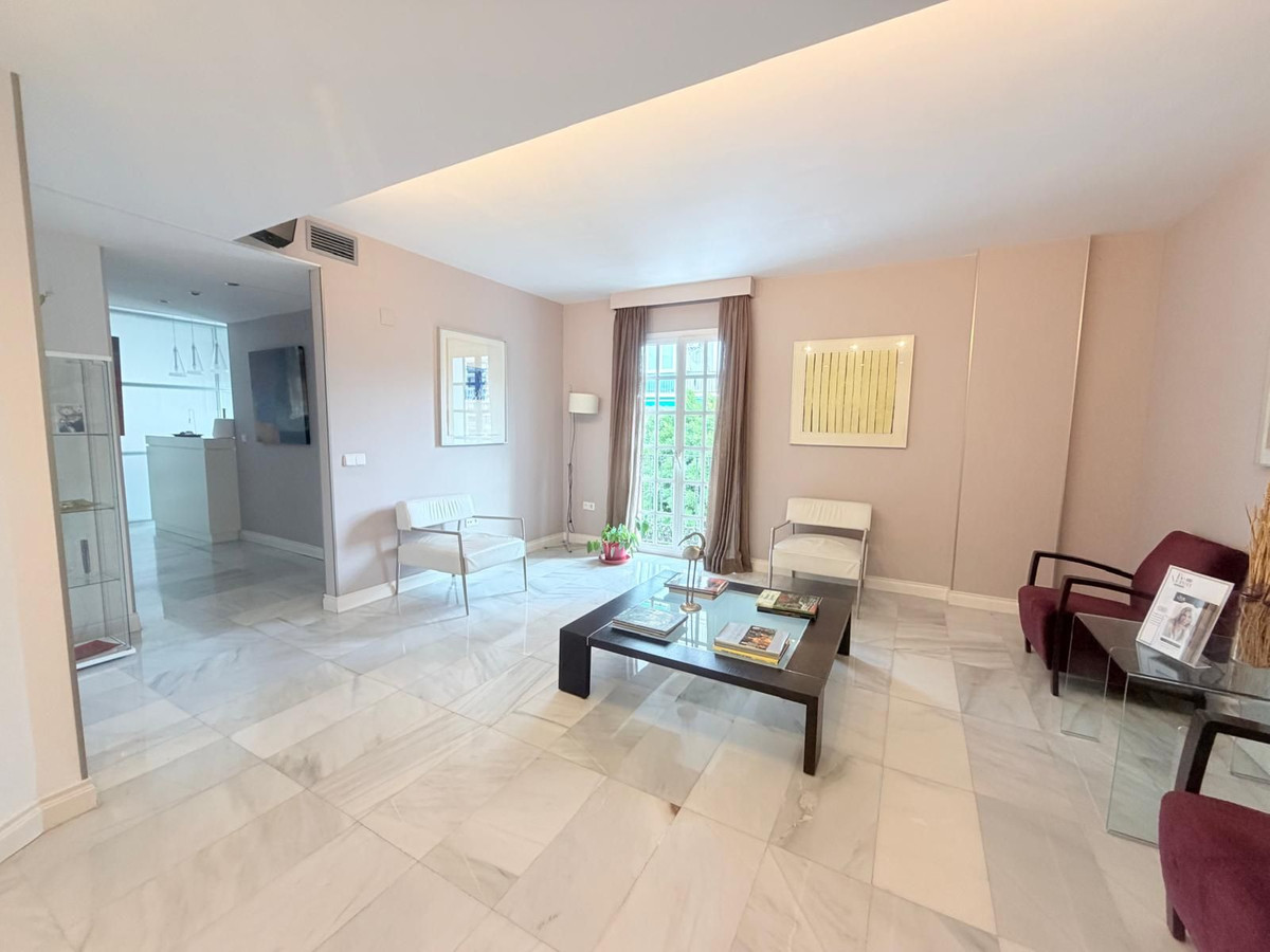 f4eb47103c5659217598dfe252373fc6 - 7