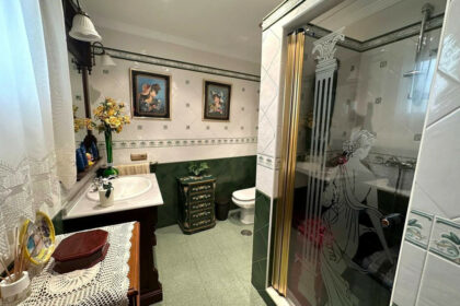 f54fcff671e0a2e282fbf859f108a92e - 11