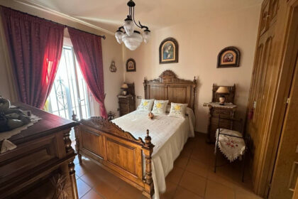 f54fcff671e0a2e282fbf859f108a92e - 13